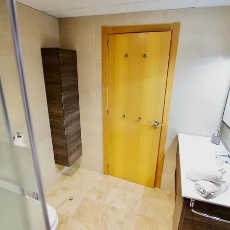 V&v Lloret-apartamento Fenals Exclusivo 6pax Totalmente Renovado Con Piscina, Gimnasio, Parking Y Area Infantil Apartment *