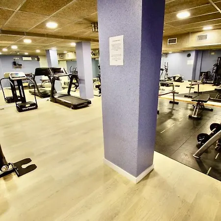 V&v Lloret-apartamento Fenals Exclusivo 6pax Totalmente Renovado Con Piscina, Gimnasio, Parking Y Area Infantil