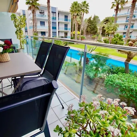 V&v Lloret-apartamento Fenals Exclusivo 6pax Totalmente Renovado Con Piscina, Gimnasio, Parking Y Area Infantil Lloret de Mar