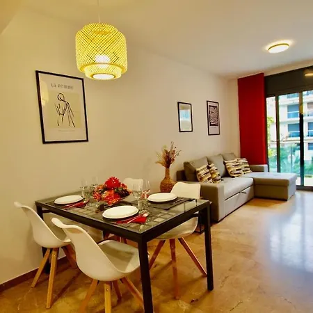 V&v Lloret-apartamento Fenals Exclusivo 6pax Totalmente Renovado Con Piscina, Gimnasio, Parking Y Area Infantil Apartment